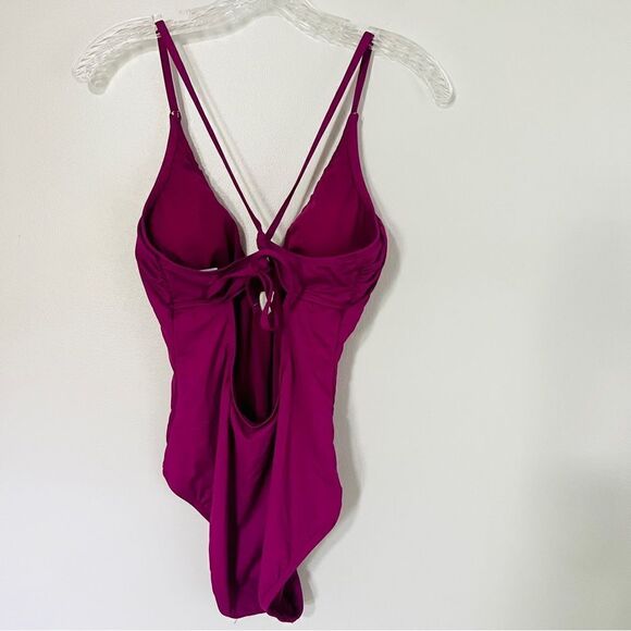 Cole of California Cross Back Plunge One Piece Maillot Swimsuit Berry 10 - Picture 5 of 7